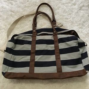 Striped weekend bag